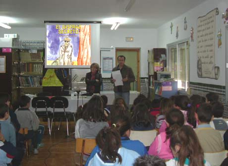 Carmen Ramos con Juan Luis el Bibliotecario