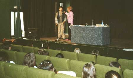 Carmen Ramos en la Cala de Mijas